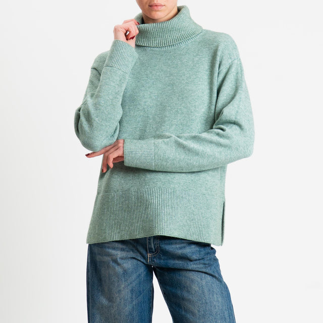 Zeroassoluto-Maglia scatola collo ad anello fondo cannolé - salvia