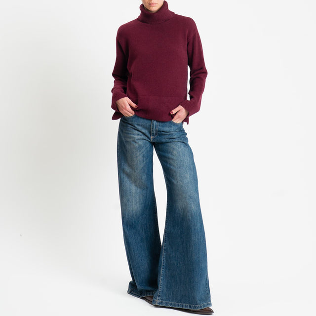 Zeroassoluto-Maglia scatola collo ad anello fondo cannolé - Bordeaux