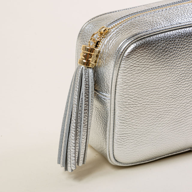 W by whitemood- Borsa con nappina - argento