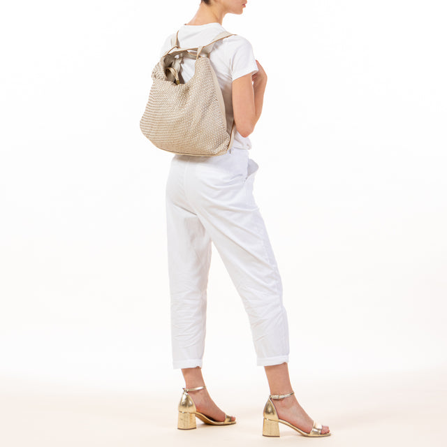 Zeroassoluto - Backpack bag in woven leather - chalk