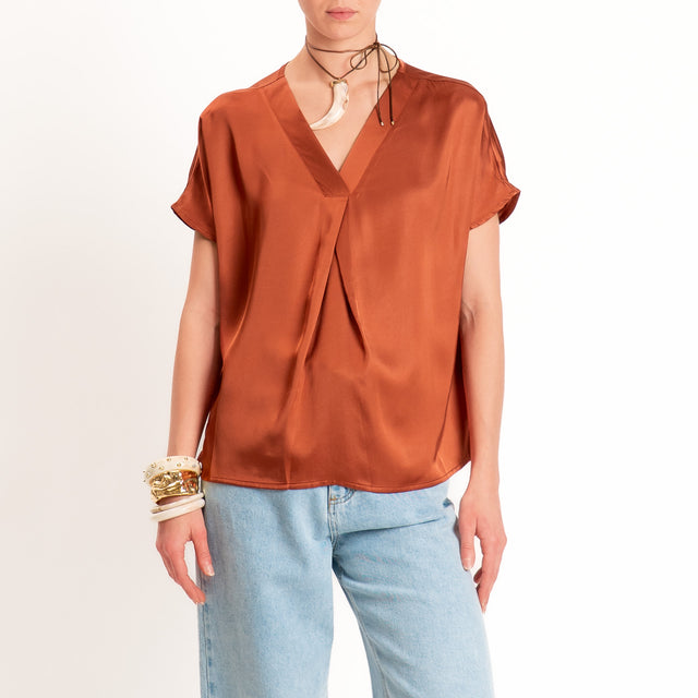 Anonyme-Blusa in satin scollo a v - brick