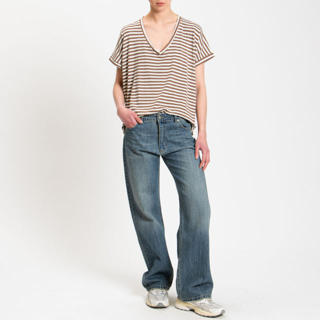 Zeroassoluto-T-shirt righe scollo a v in jersey - latte/cuoio