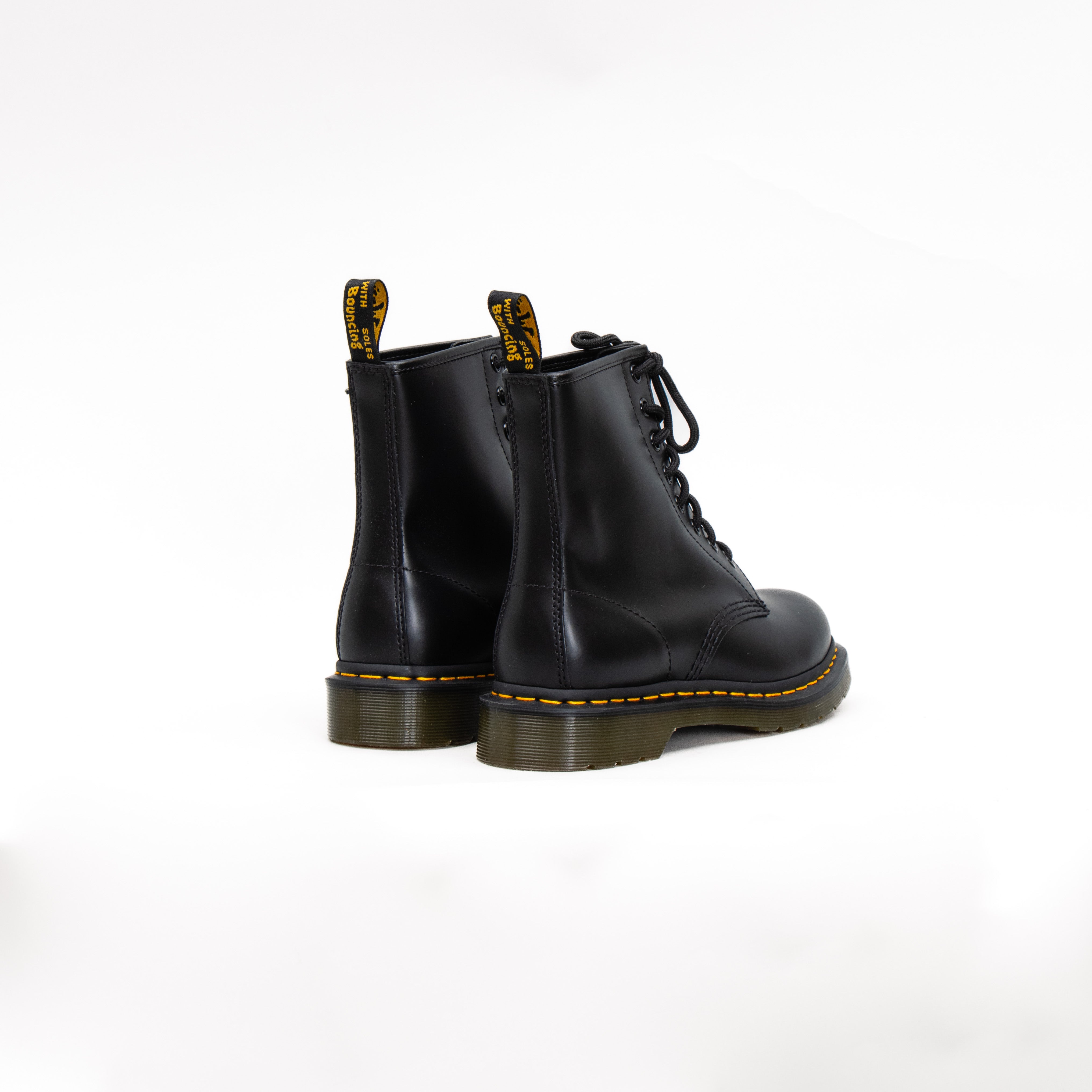 Dr martens nero smooth online
