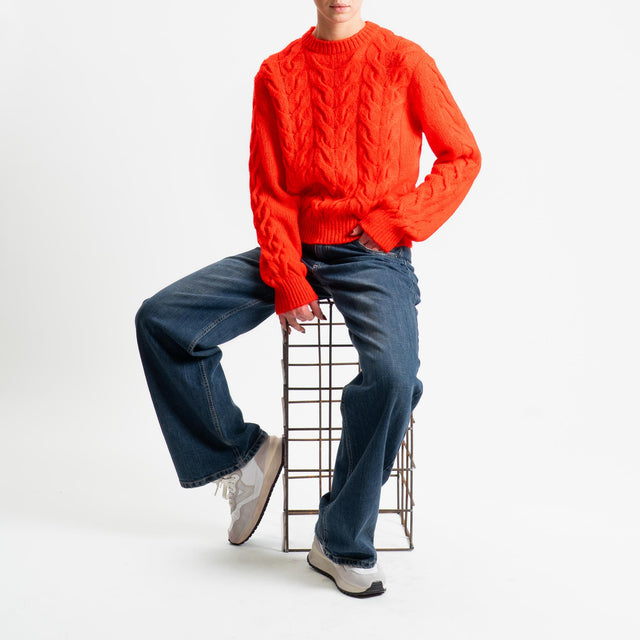 Tensione in-Maglia trecce in mohair - corallo