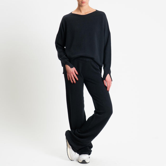 Tensione in-Completo maglia scollo barca + pantalone - nero