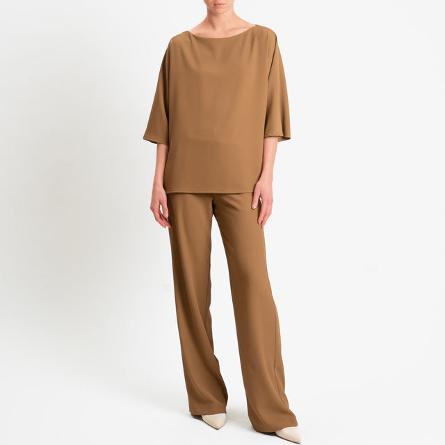 Kontatto-Completo blusa e pantalone tessuto fluido - biscotto