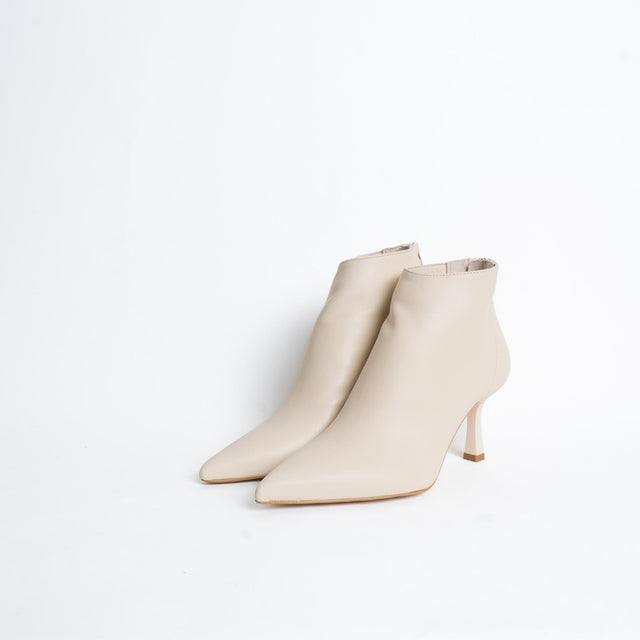 Ovyè- Tronchetto in pelle - off white