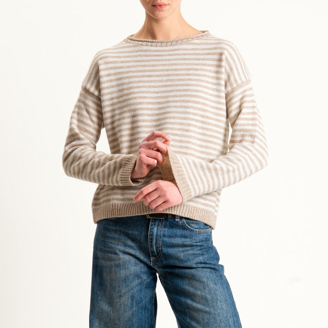 Tensione in-Maglia a righe misto lana - beige/latte