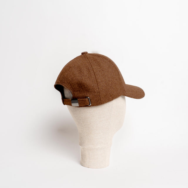 W by Whitemood- Cappello con visiera misto lana - cioccolato