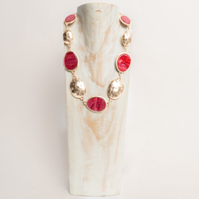 W by Whitemood-Collana con pietre e medaglie martellate - rubino