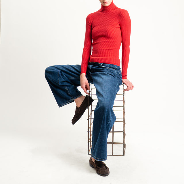 Tensione in-Maglia collo alto a costine - rosso