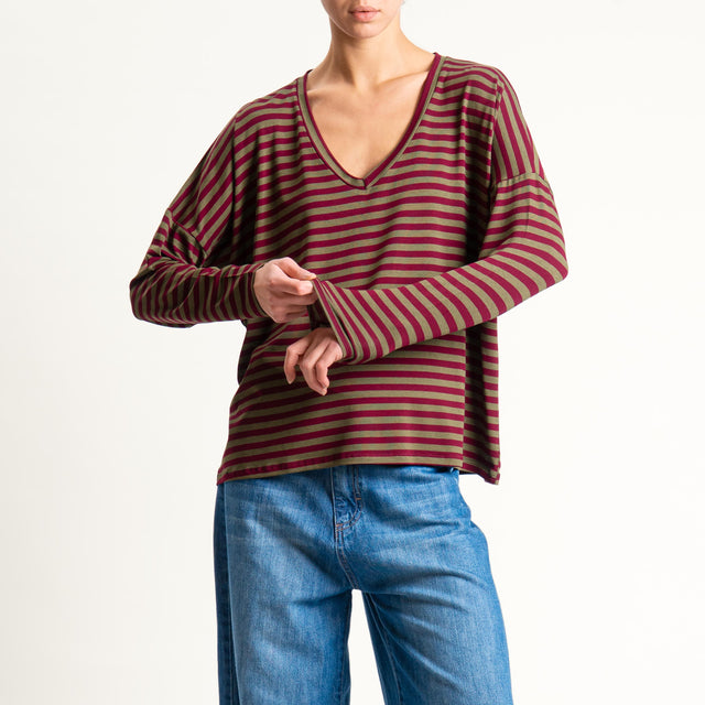 Zeroassoluto-T-shirt a righe scollo a v in jersey - militare/vino
