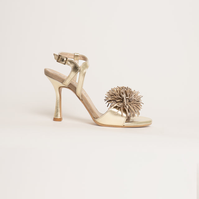 Divine Follie-Sandalo con applicazione - laminato oro/beige