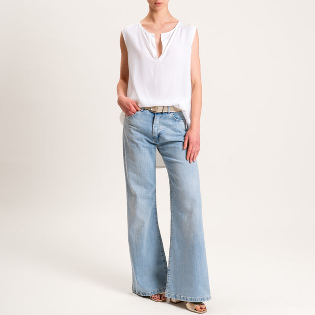 Zeroassoluto-Blusa smanicata 100% viscosa - panna