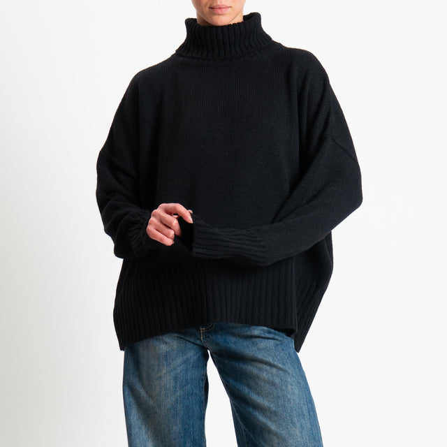 Motel-Maglia collo alto a scatola misto lana - Nero