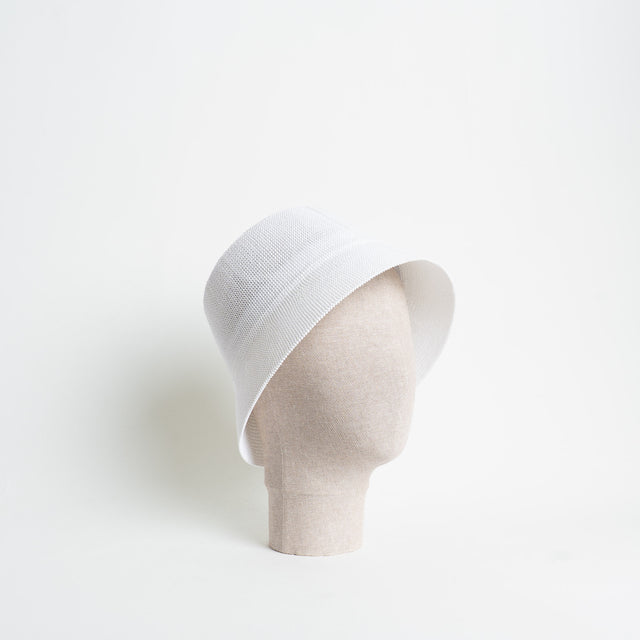 W by Whitemood-Bucket hat in rafia intrecciata - bianco