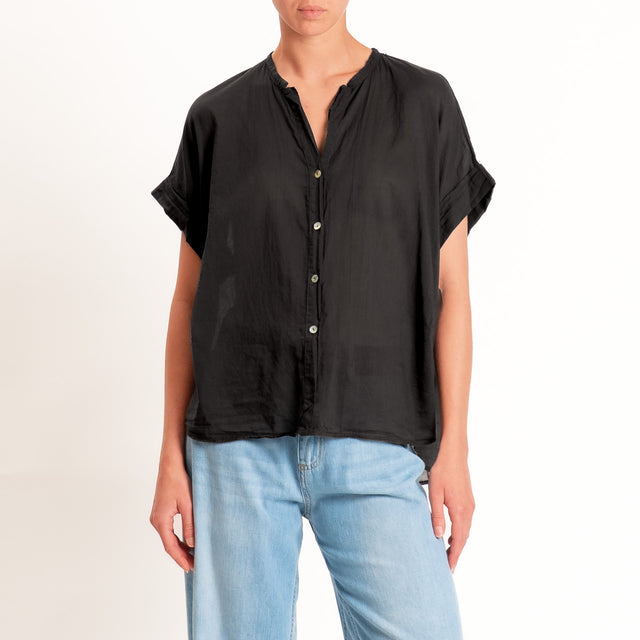Tensione in-Camicia in mussola manica scesa - nero