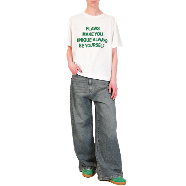 Souvenir-T-shirt FLAWS MAKE YOU.. - bianco/verde