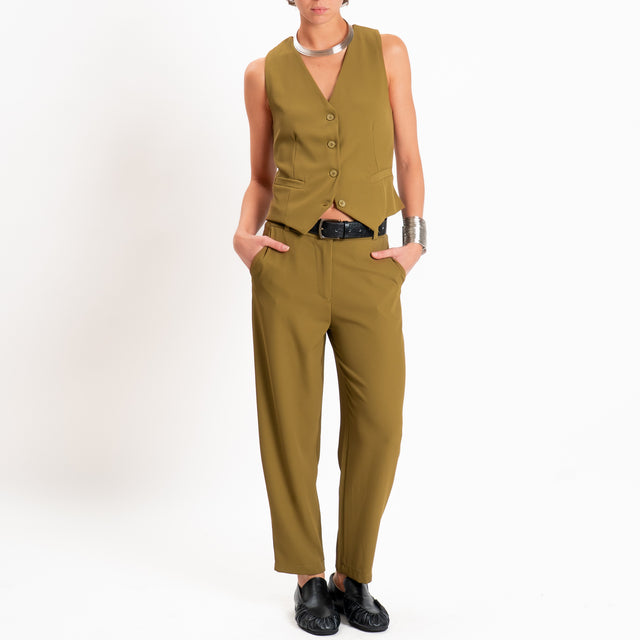 Zeroassoluto-Completo gilet+pantalone tessuto fluido - olio