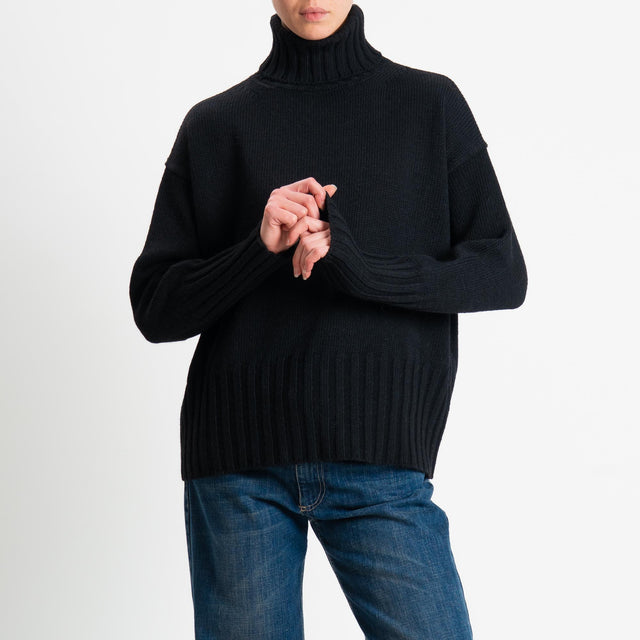 Tensione in-Maglia scatola collo alto misto alpaca - nero