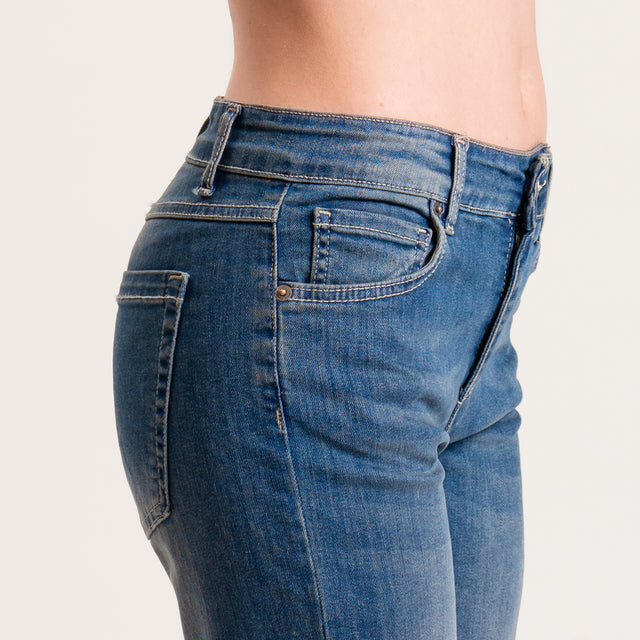 Vaqueros Zeroassoluto GRETA acampanados - denim con lavado color té
