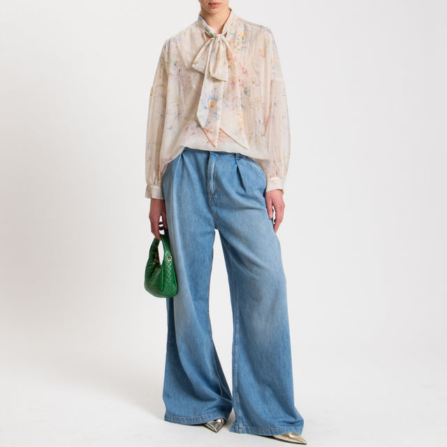 Dixie-Blusa floreale mussola con fiocco - burro/cipria/avio