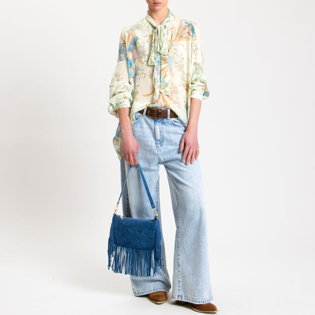 Dixie-Camicia fantasia floreale con fiocco - acqua/turchese/olio