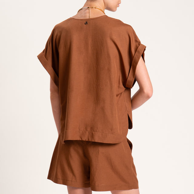 Dixie-Completo misto lino blusa scollo v e shorts - tabacco