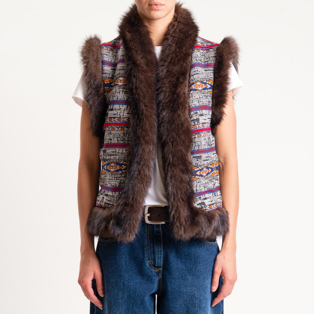 Dixie-Gilet ecopelliccia fantasia - latte/rosso/moro