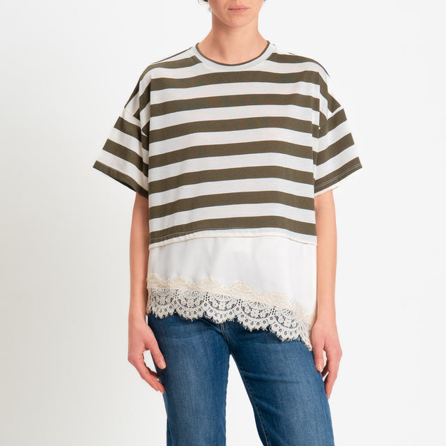Dixie-T-shirt righe asimmetrico con pizzo - burro/muschio