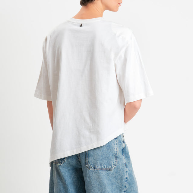 Dixie-T-shirt asimmetrica con spalline - panna