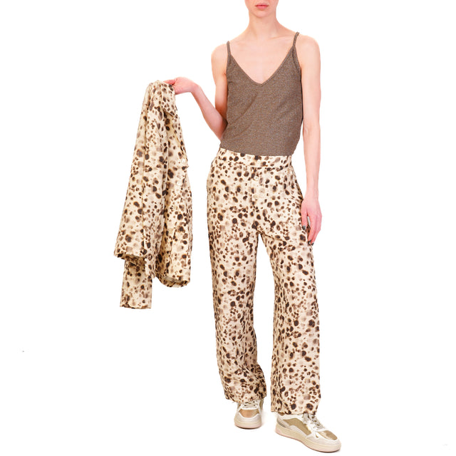Pantalón de recuerdo con estampado animal, espalda elástica - arena/marrón oscuro