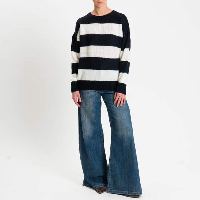 Zeroassoluto-Maglia mohair a righe - nero/latte