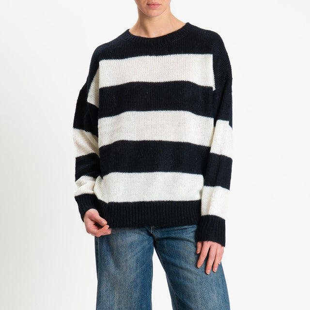Zeroassoluto-Maglia mohair a righe - nero/latte