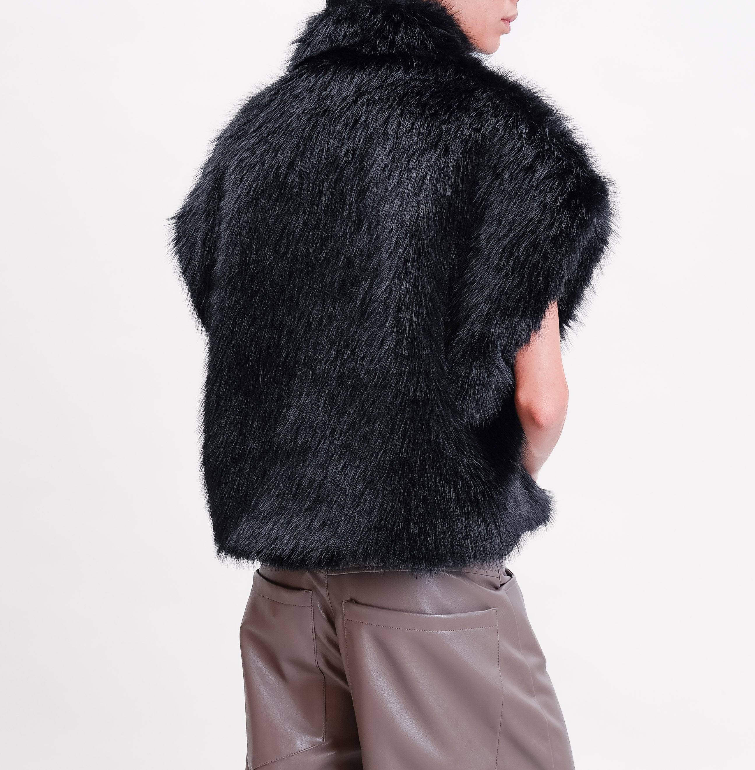 Sleeveless faux fur jacket new arrivals