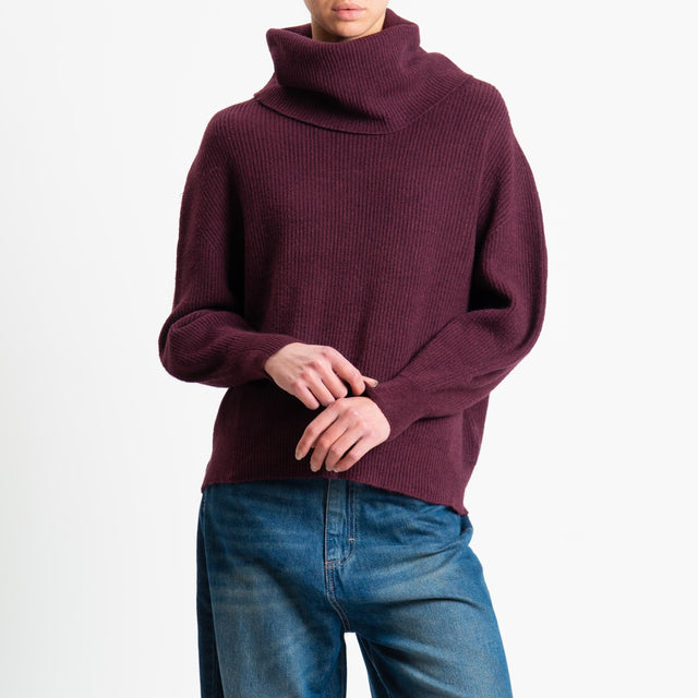 Suéter de cuello vuelto acanalado Haveone - Vino