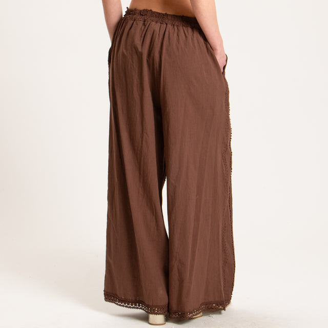 Haveone-Pantalone mussola ricami con passamaneria - cacao