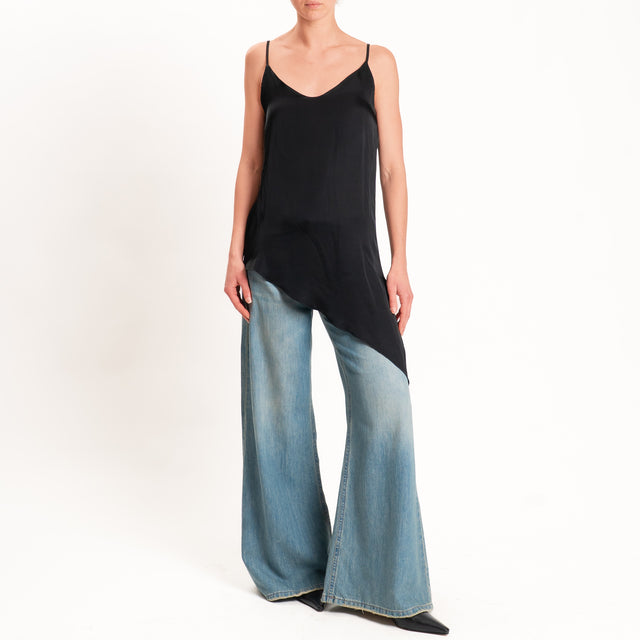 Haveone-Top asimmetrico in satin bretelle regolabili - Nero