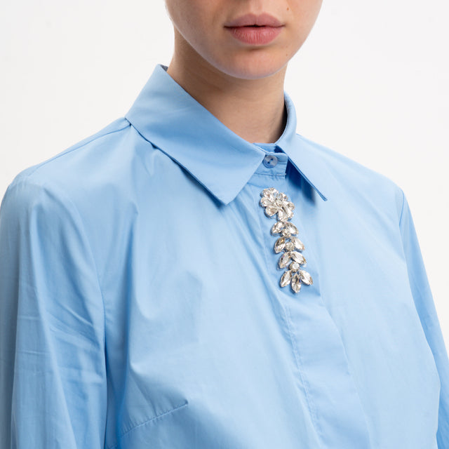 Camisa de algodón con detalle de joya imperial - Azul claro