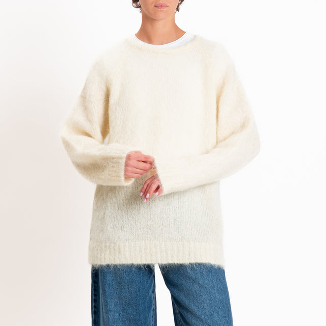 Kontatto-Maglia over girocollo mohair - panna