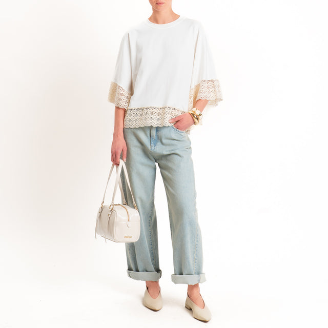Kontatto-T-shirt mantella bordi crochet - offwhite