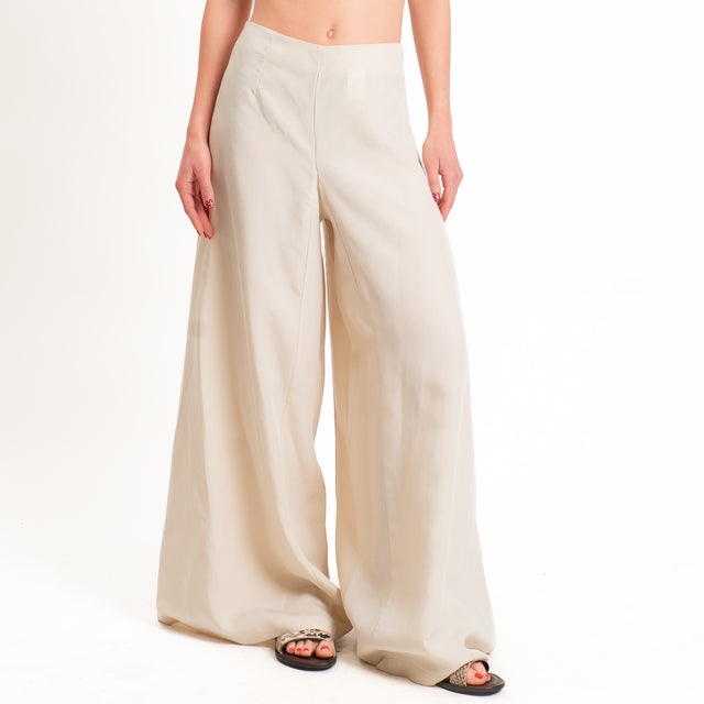 Kontatto-Completo blusa+ pantalone lyocell/lino - beige