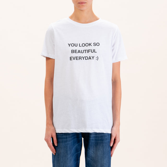 Zeroassoluto-T-shirt EMMA scritta"YOU LOOK SO..." - bianco