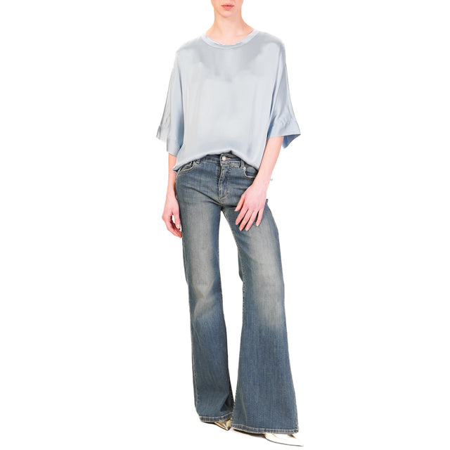 Motel-Blusa scatola manica scesa in satin - cielo
