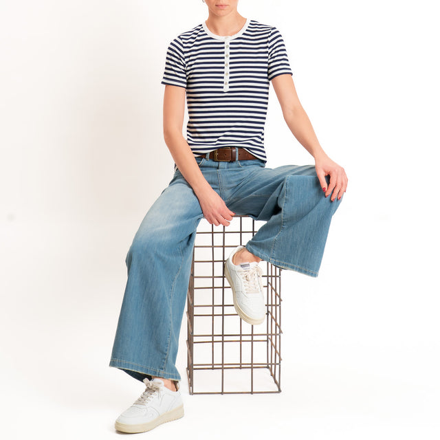 Motel-T-shirt righe serafino a costine - panna/blu