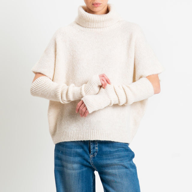 Motel-Maglia smanicata mohair con manicotti - panna
