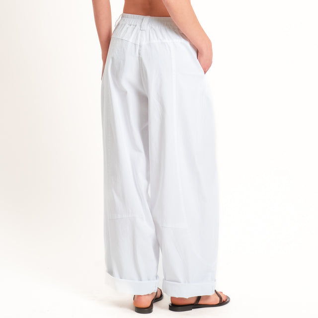 Motel-Pantalone barrel elastico dietro - bianco