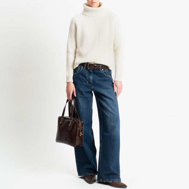 Motel-Maglia collo alto costa inglese spacchi laterali - panna