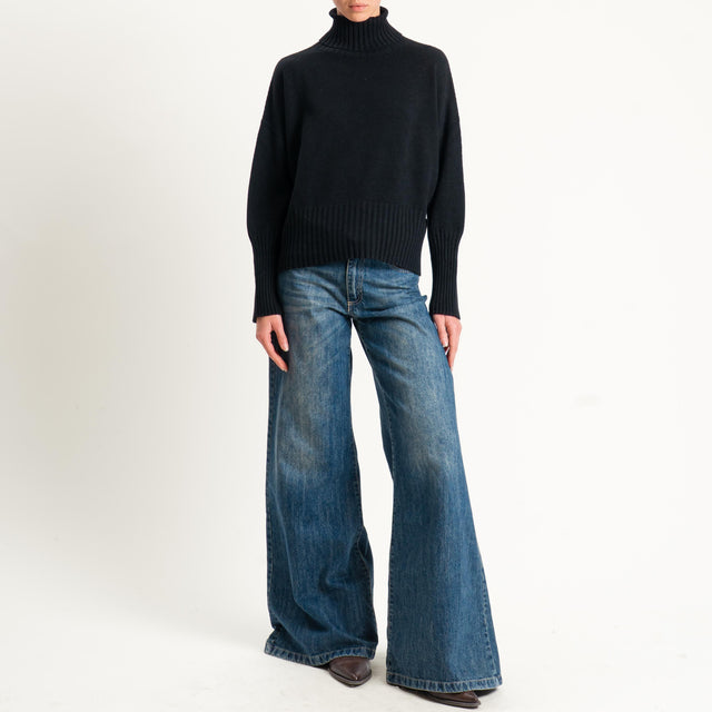 Motel-Maglia scatola collo alto bordi a coste - nero