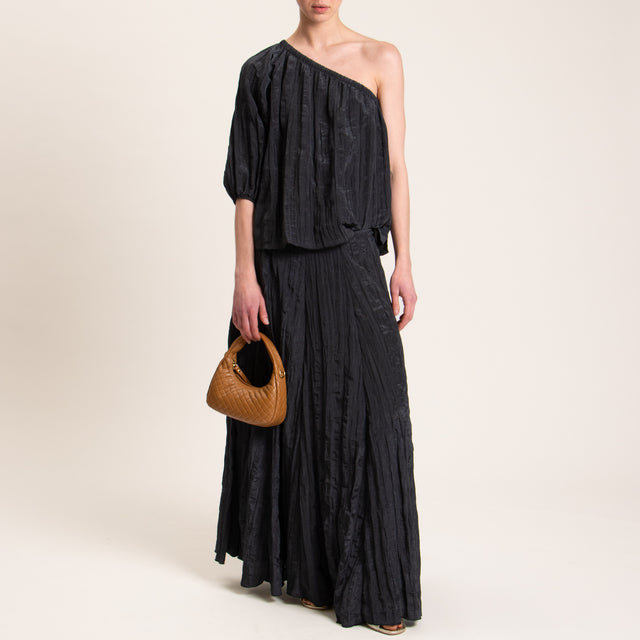 Motel-Blusa monospalla in satin goffrato - nero